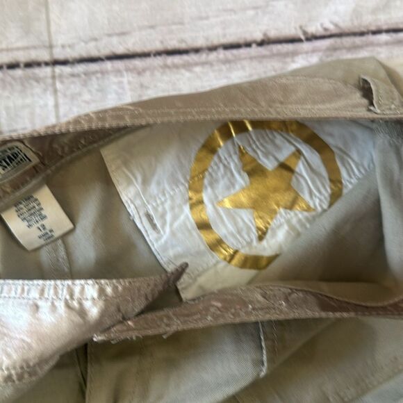 Converse One Star Folded Leg Shorts - Picture 3 of 8